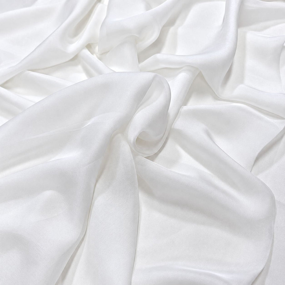 VITT SIDENCHIFFONG – LÄTT, SKIRT CHIFFONGTYG - 140 CM BREDD