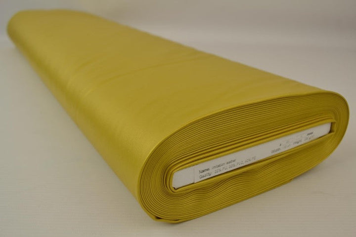 Ljus guld konstläder – till kläder & dekoration (bild 2 av 4)