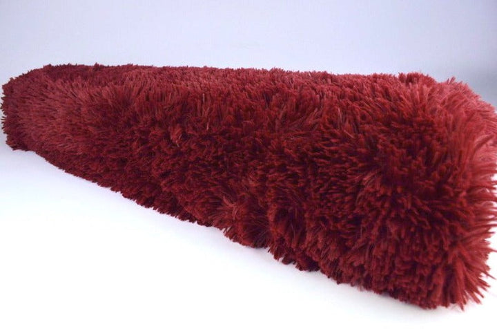 Bordeaux långhårig plysch – 30 mm lugg & tvärsgående stretch (bild 2 av 5)