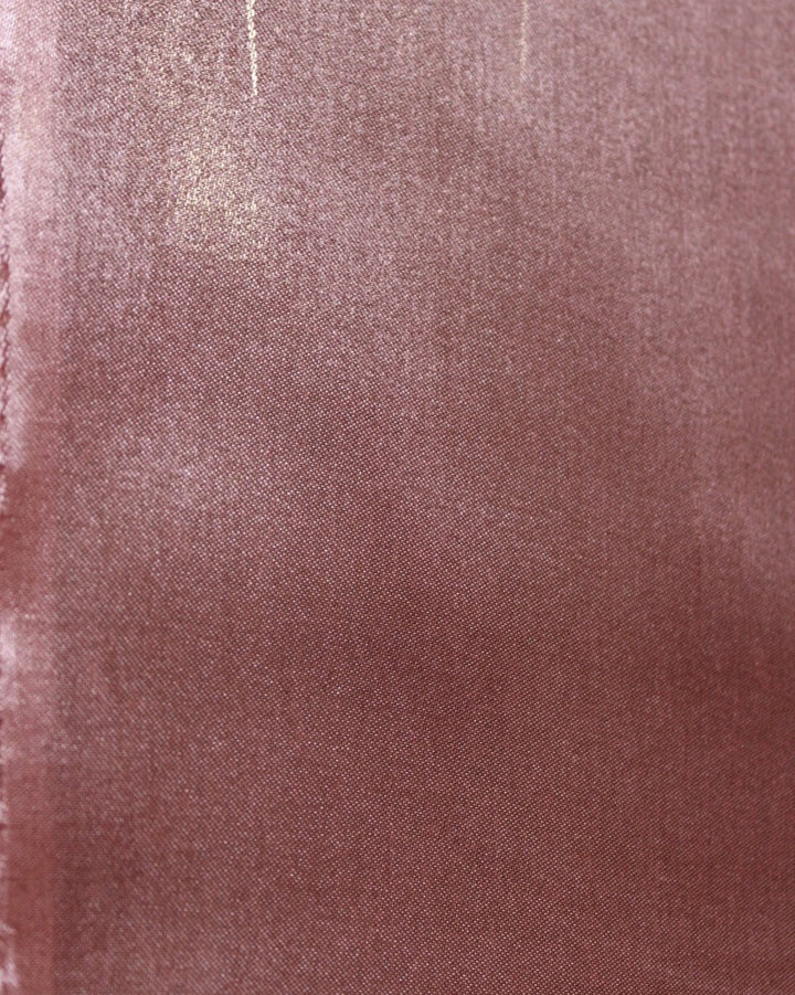 Dammig rosa folietyg (bild 1 av 3)