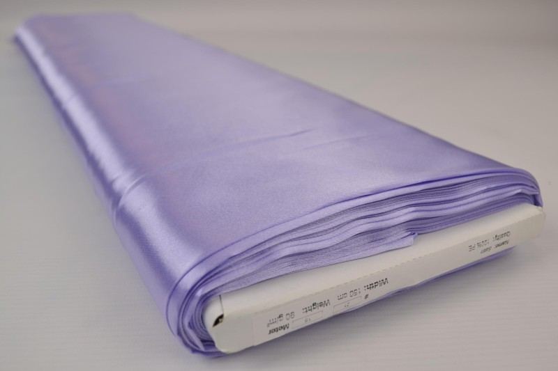 Lavendel satin tyg – lätt & glansigt (bild 2 av 8)