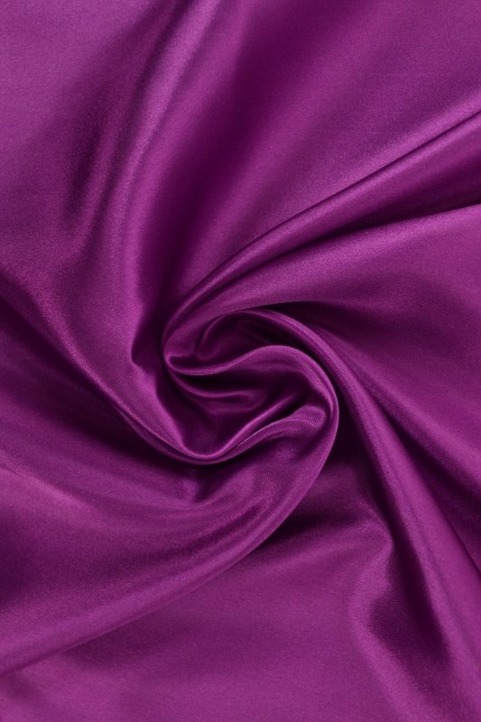 Cassis satin tyg – lätt & glansigt (bild 1 av 8)