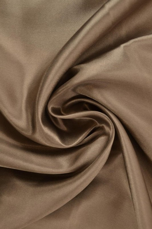 Taupe satin tyg – lätt & glansigt (bild 1 av 8)