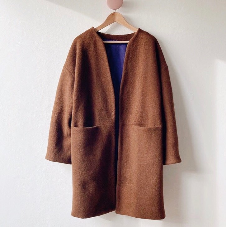 BLÅ SLITSTARK OCH MJUK ULL/POLYESTER TYG
