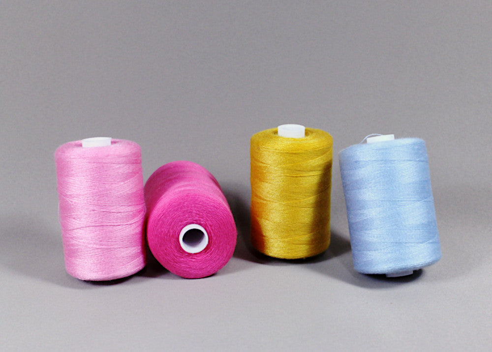 Pastell rosa stark polyester sytråd (bild 2 av 3)