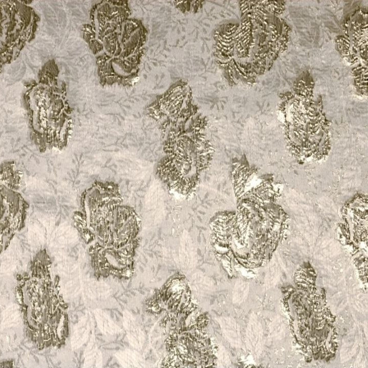 CHAMPAGNEFÄRGAD SATIN JACQUARD TYG MED BLOMMOR (bild 3 av 3)