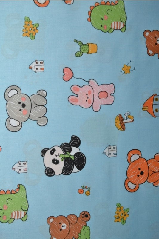 Ljusblå bomullspoplin med kawaii dyr – barn (bild 1 av 3)