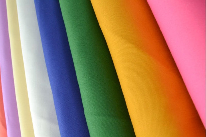 Ockragul bomullstwill med stretch – diagonal twill & formfast komfort (bild 7 av 7)