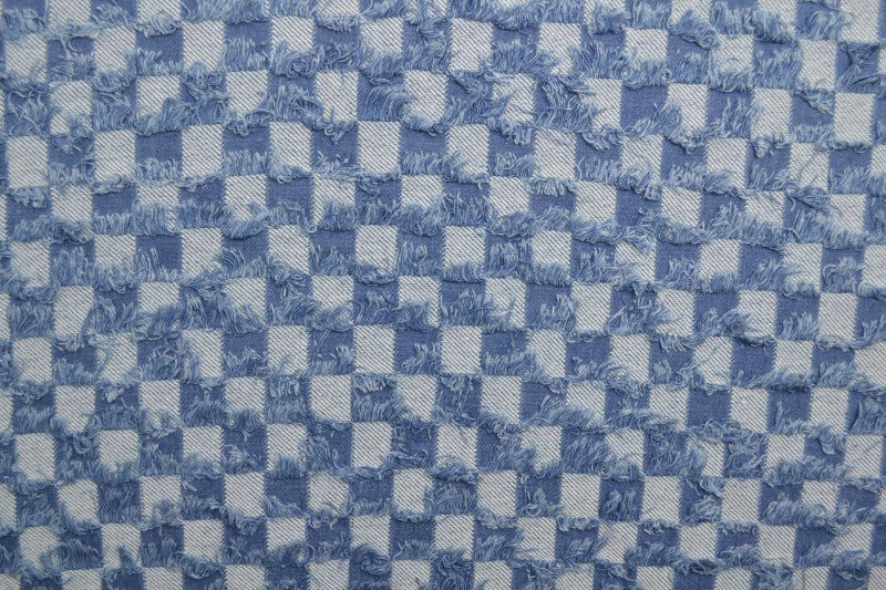 Ljusblå denimtyg med rutigt frynsmönster – metervara till byxor & jackor (bild 3 av 8)
