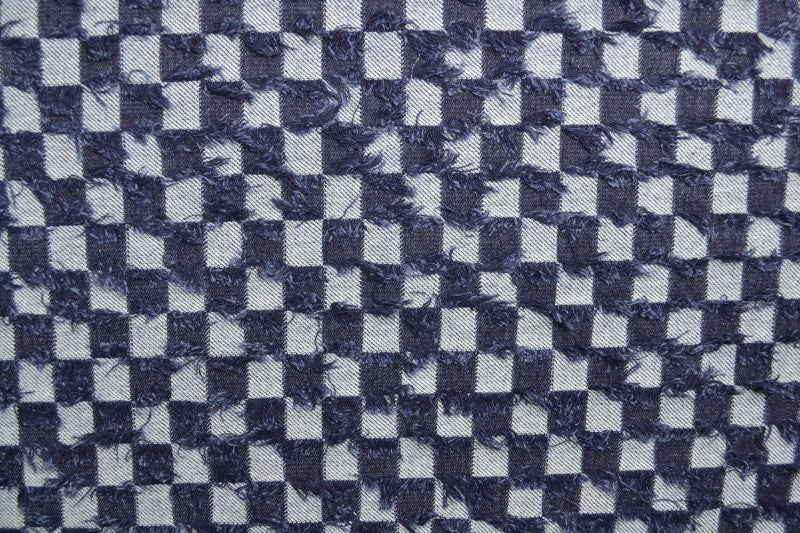 Mörkblå denimtyg med rutigt frynsmönster – metervara till byxor & jackor (bild 3 av 8)