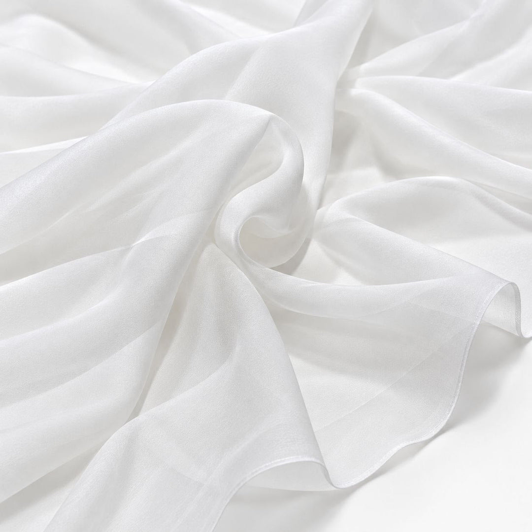 VITT SIDENCHIFFONG – LÄTT, SKIRT CHIFFONGTYG - 140 CM BREDD