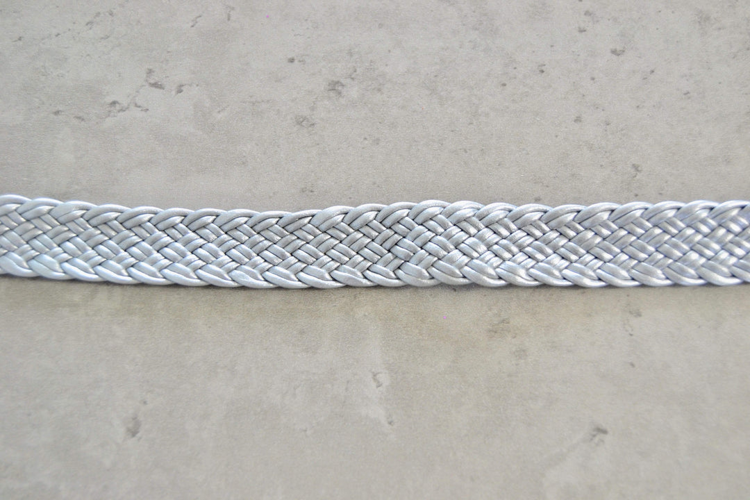 FLÄTAT BAND SILVER 20MM