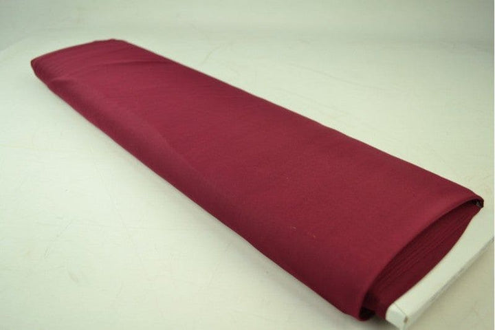 Bordeaux lycramesh – elastiskt nettyg, semi-transparent 4-vägs stretch (bild 2 av 4)
