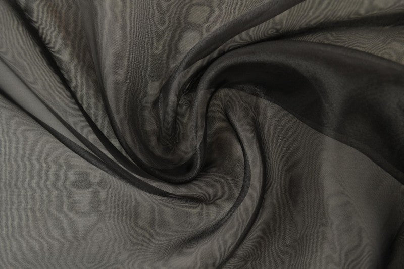 Svart organza – transparent & glänsande (bild 3 av 7)
