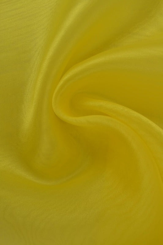 Gul organza – transparent & glänsande (bild 1 av 7)
