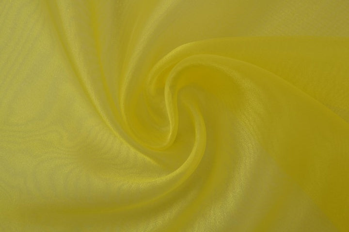 Gul organza – transparent & glänsande (bild 3 av 7)