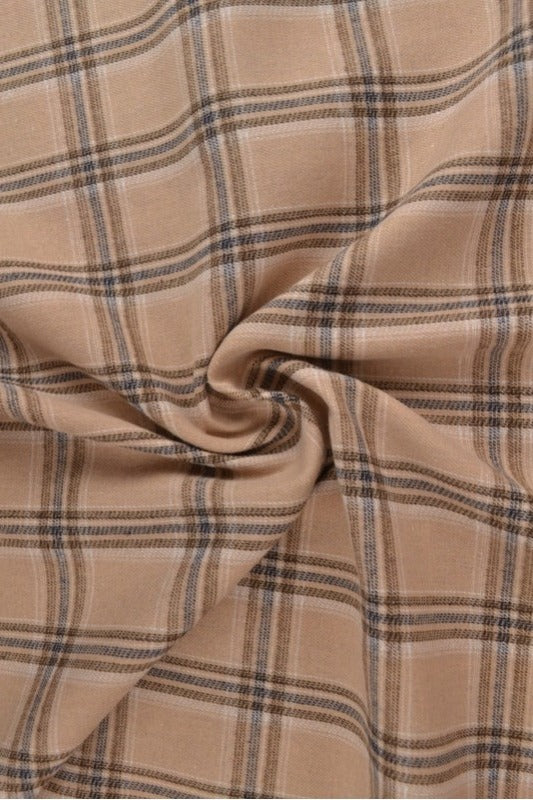 Beige skottskruten flannel m. svarta och blå linjer (bild 1 av 14)