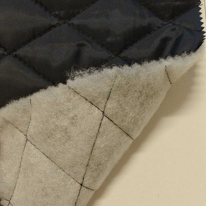 Mörk karamell quiltat tyg med vadderad baksida (bild 5 av 9)