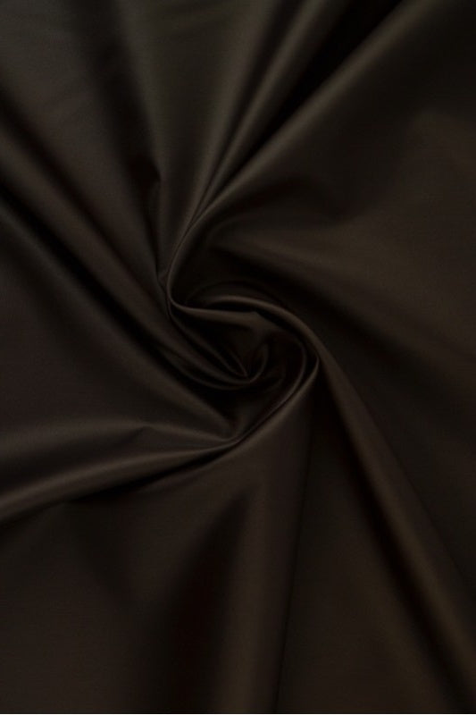Brun lätt vattentät polyester – slitstark & snabbtorkande (bild 1 av 6)