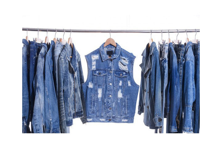 Otvattad denim med stretch svart (bild 3 av 4)