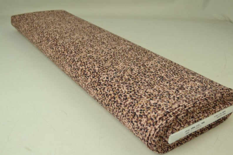 Beige lycra tyg för badkläder och sportkläder med leopardmönster (bild 3 av 3)