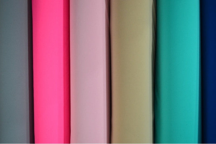 Neon gul lycra – 4-vägs stretch & snabbtorkande (bild 7 av 7)