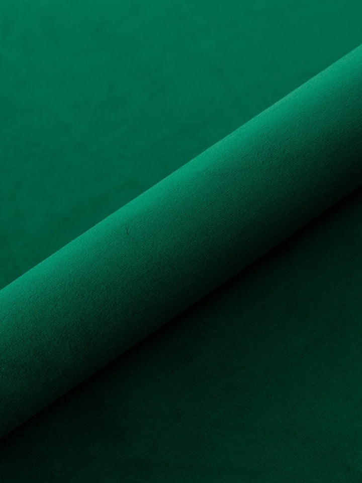 SMARAGDGRÖN LÄTT OCH SLITSTARK MÖBELSAMMET - MAGIC VELVET