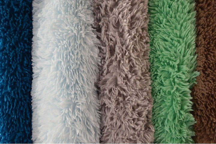Bordeaux långhårig plysch – 30 mm lugg & tvärsgående stretch (bild 3 av 5)