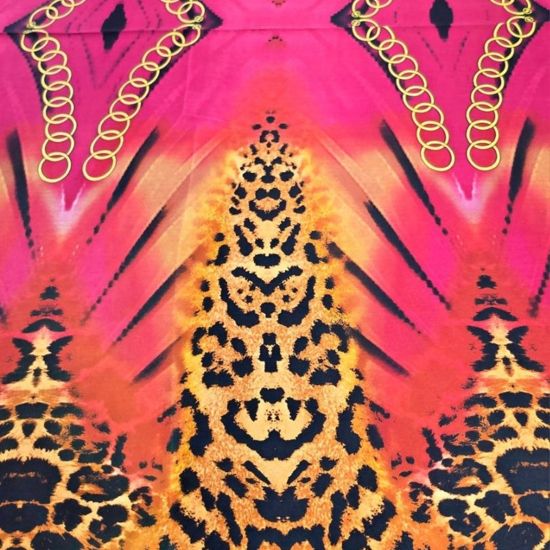 RÖD SIDEN MED LEOPARDMÖNSTER (bild 3 av 3)