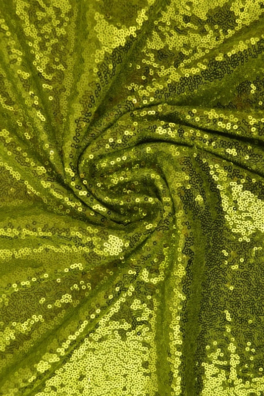 Limegrön paljettyg – små 3–4 mm paljetter & envägsstretch (bild 1 av 5)
