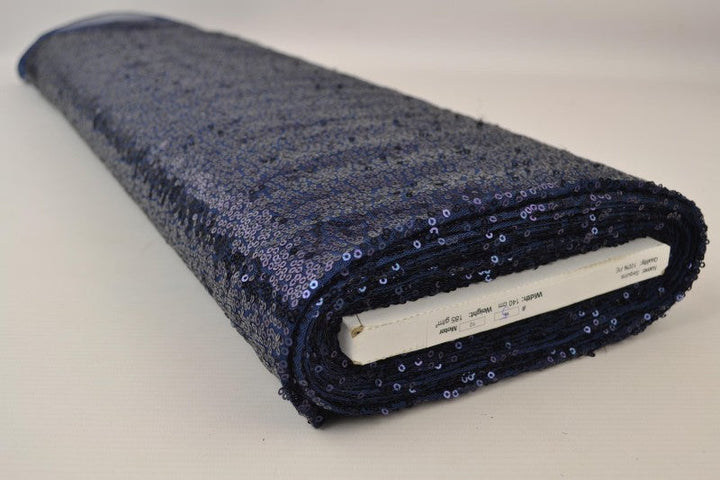 Navy paljettyg – små 3–4 mm paljetter & envägsstretch (bild 2 av 5)
