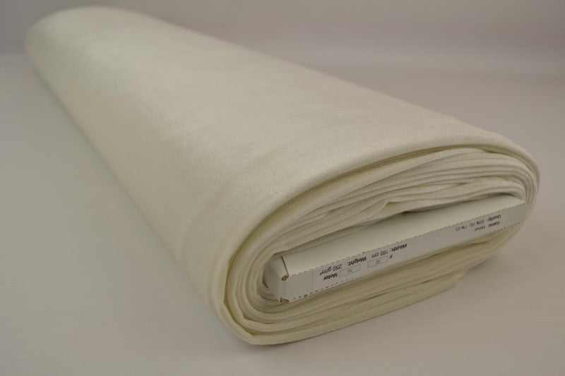Råvit velour med stretch – mjuk stickad kvalitet (bild 2 av 6)