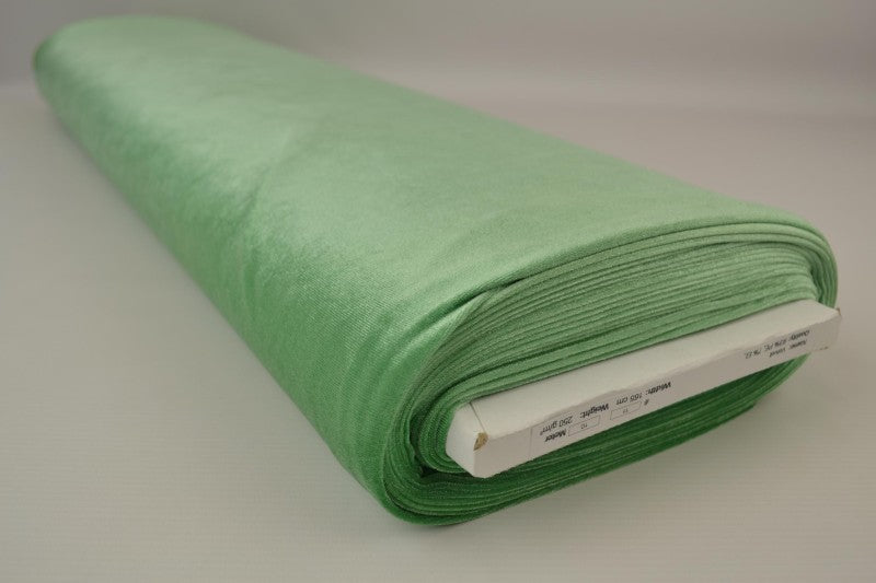 Grön velour med stretch – mjuk stickad kvalitet (bild 2 av 6)