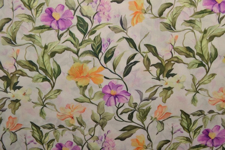 Vitt & flerfärgat viscosetyg med botaniskt blommtryck (bild 3 av 9)