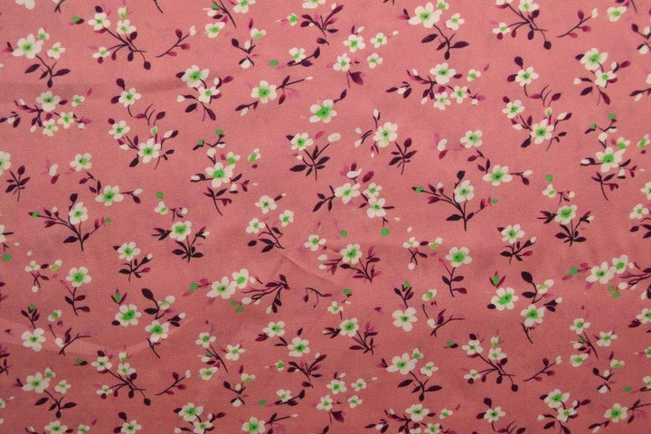Rosa & lila viscosetyg med smått blommtryck (bild 3 av 9)